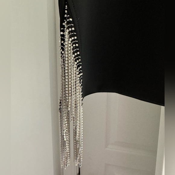 Good American Rhinestone Side Skirt - Picture 5 of 8